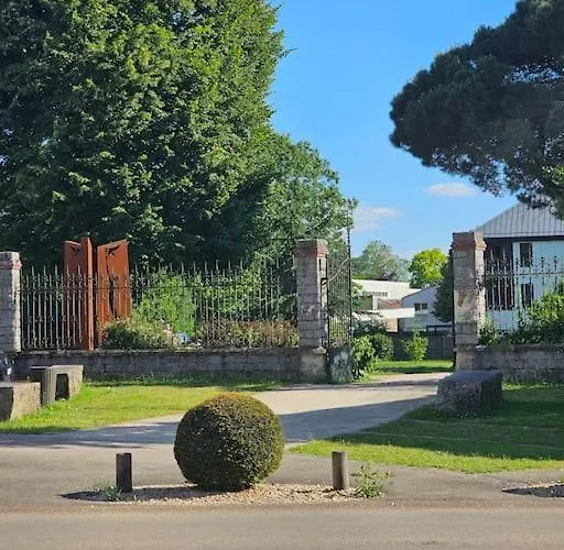 La Belle Vendeenne De Charme 度假居